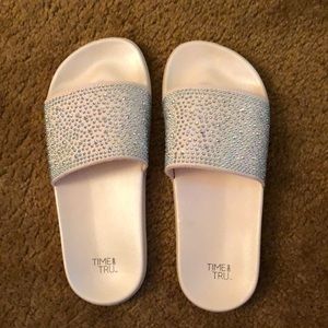 Shiny Time and Tru Slides - Pink - Women’s Size 7-8